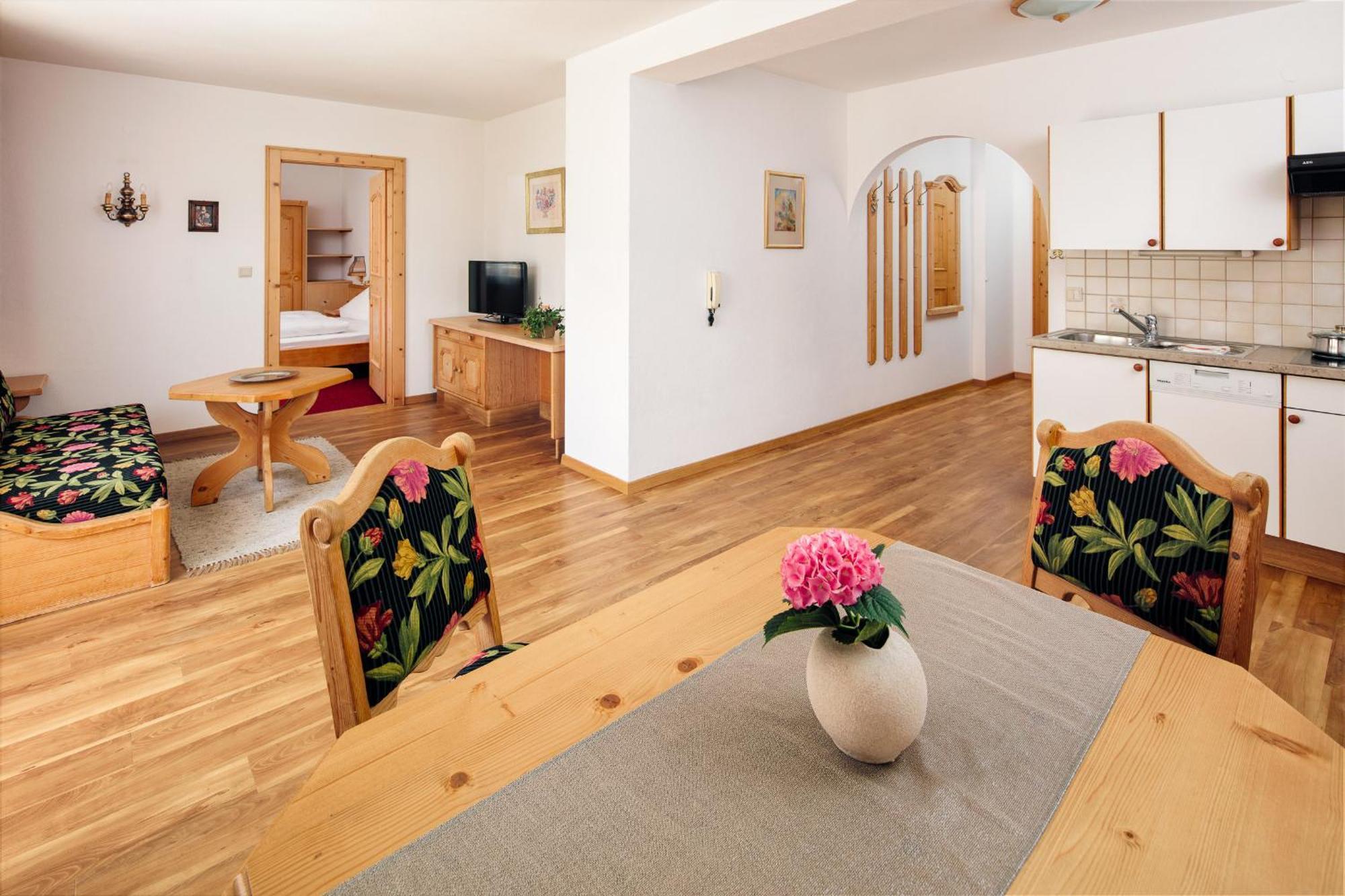 סרפהאוס Appartements Maria Theresia מראה חיצוני תמונה