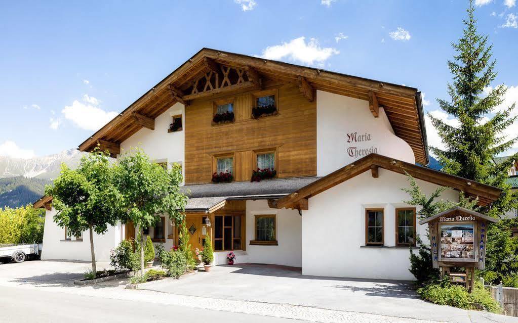 סרפהאוס Appartements Maria Theresia מראה חיצוני תמונה